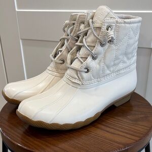 Sperry White Quilted Lace-Up Duck Boots with Gum Sole